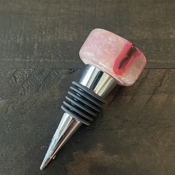 NWT - Quartz wine bottle stopper - Picture 2 of 5